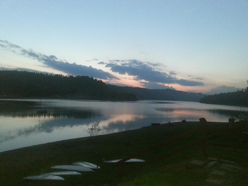 Pensjonat Na Zielonym Wzgórzu Zawóz Exterior foto