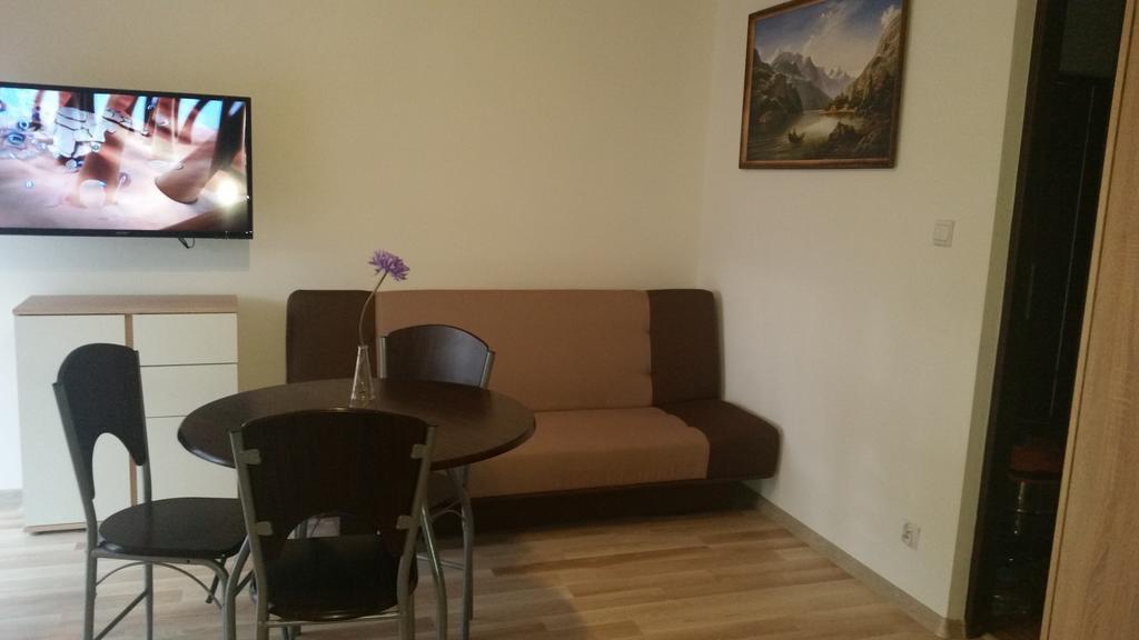 Pensjonat Na Zielonym Wzgórzu Zawóz Exterior foto